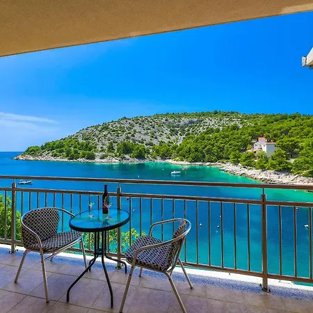 בית נופש Seaside Family Friendly House With A Swimming Pool Razanj, - 25548 רוגוזניצה